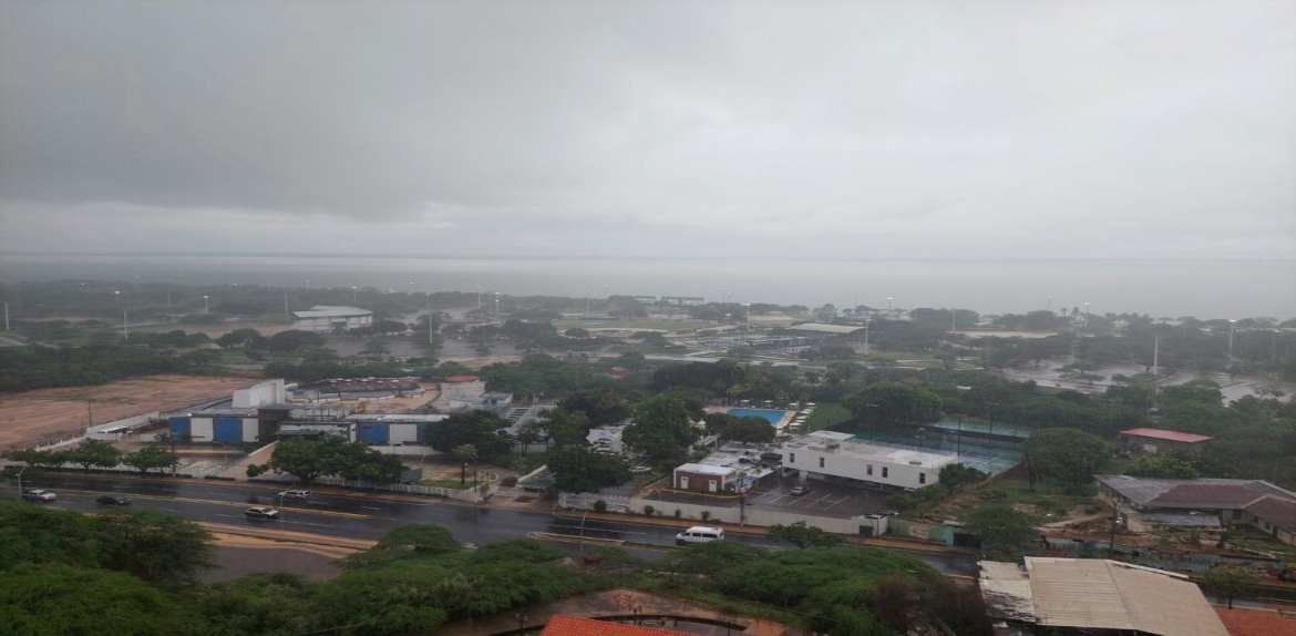 Siguen las lluvias en Maracaibo por tercer día consecutivo
