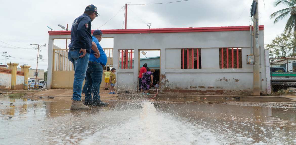 Marabino solidario: Piden donativos para afectados por las lluvias en el barrio Los Pescadores