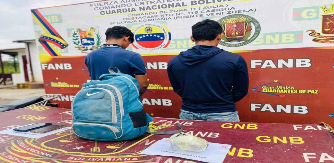 GNB efectuó la aprehensión de 4 sujetos: 2 de ellos realizaban labores de plantaciones de coca en Colombia