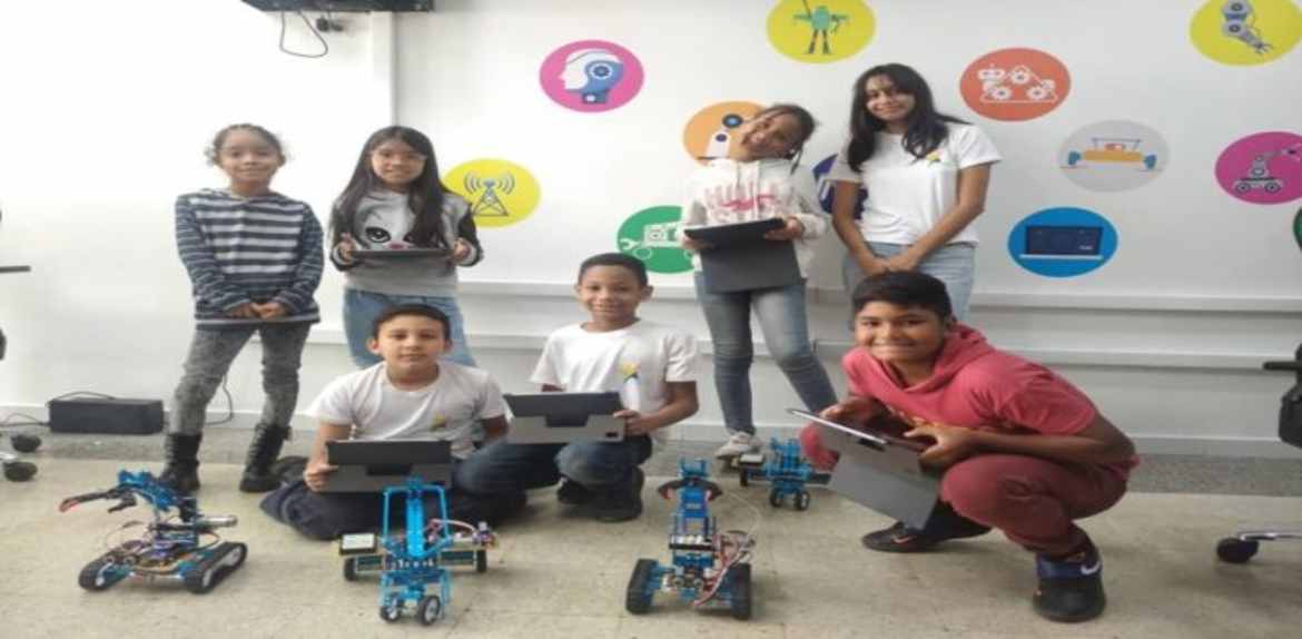 Inauguran Mega Centro de Robótica en Maracaibo