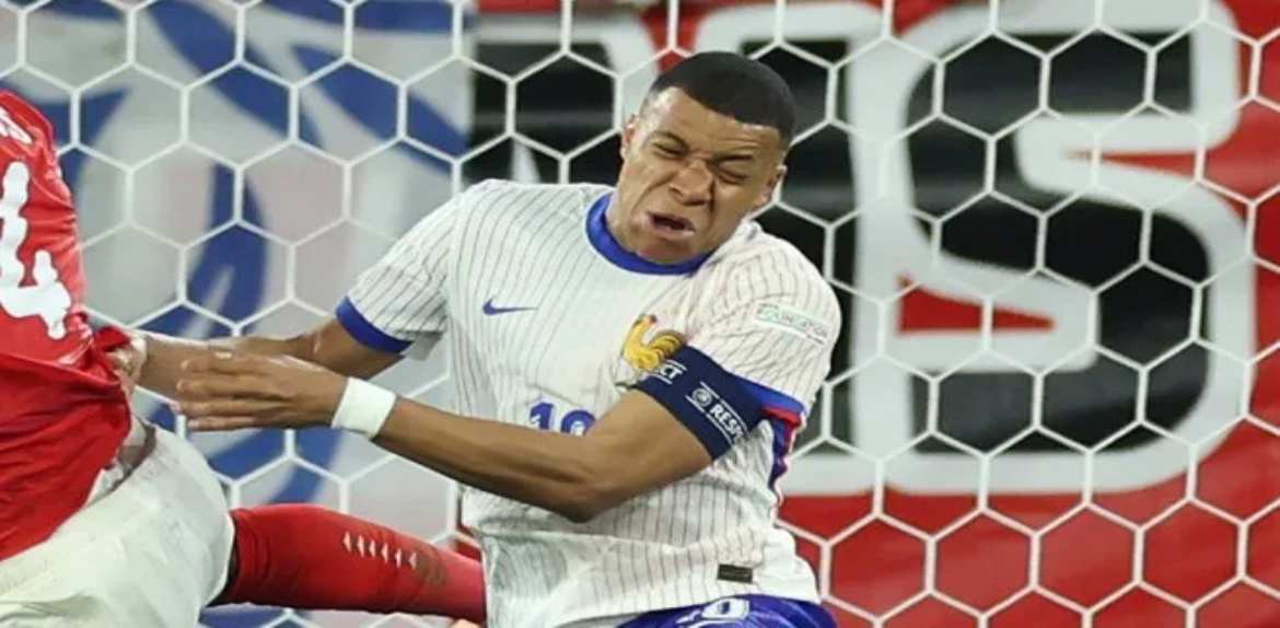 Francia ganó en el debut de la Eurocopa aunque hay preocupación por la lesión de Mbappé