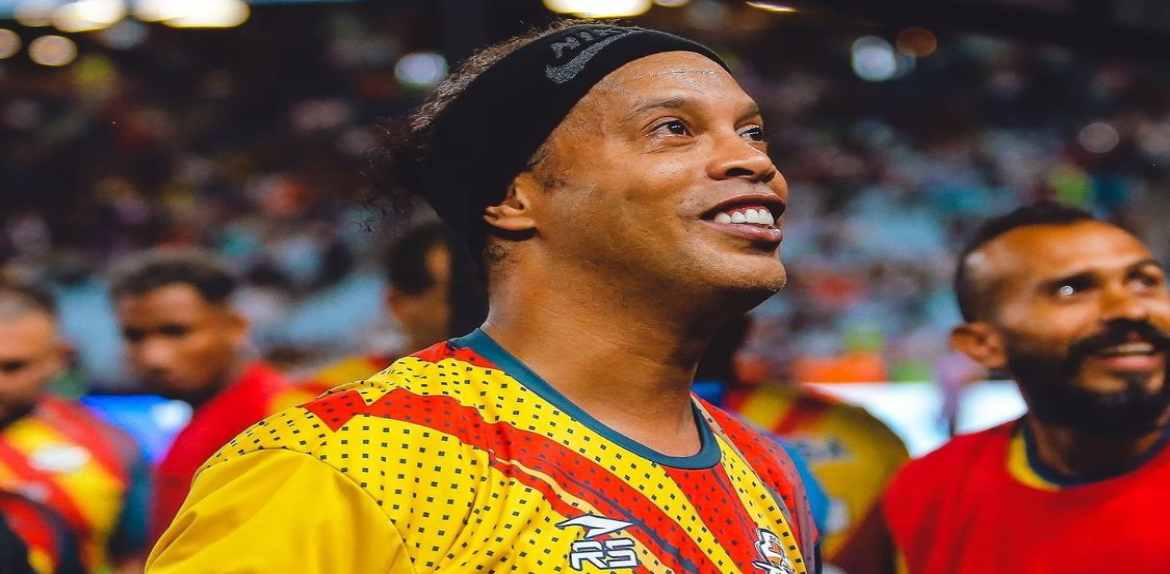 Ronaldinho se despidió de Venezuela luego de su participación en la Liga Monumental