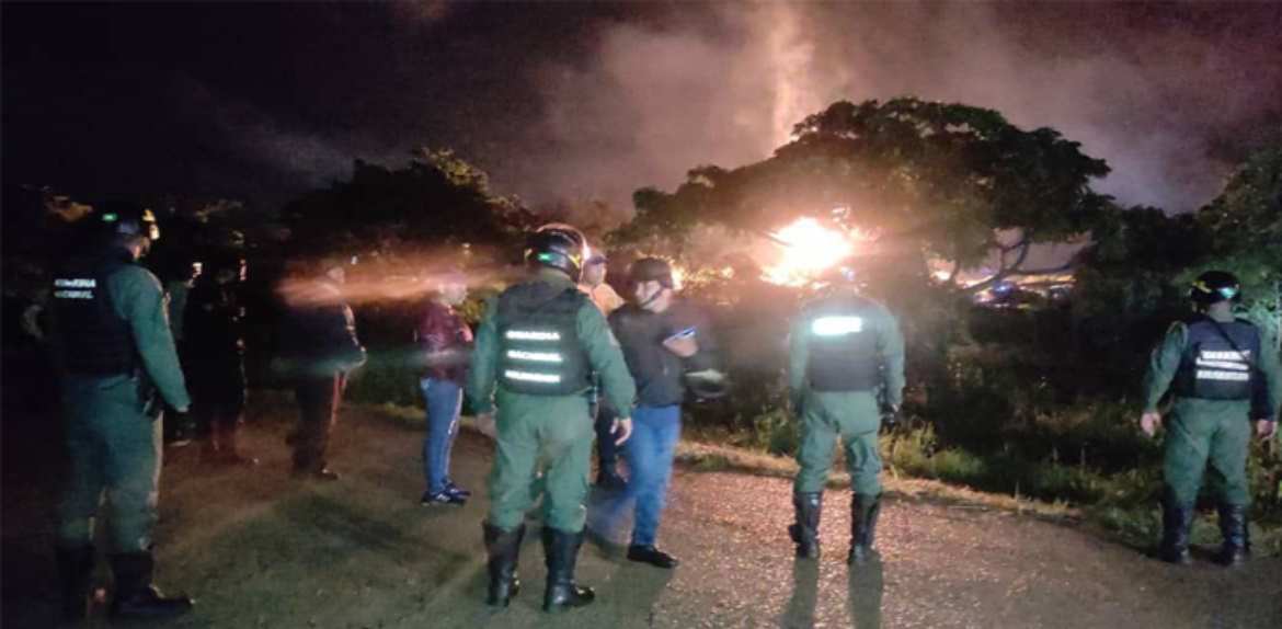 Gobierno denuncia «sabotaje» por explosión de tubería de gas en Anzoátegui