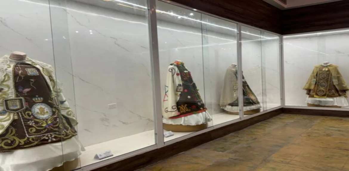 Mara inauguró el Museo de la Virgen del Carmen