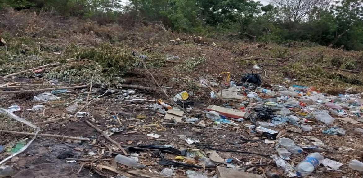 Sigue la acumulación de basura por todo Maracaibo