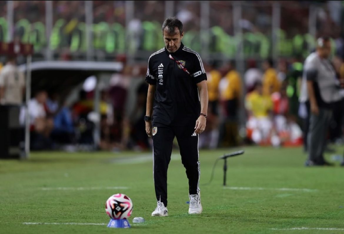 La FVF despide a Fernando «Bocha» Batista tras eliminación