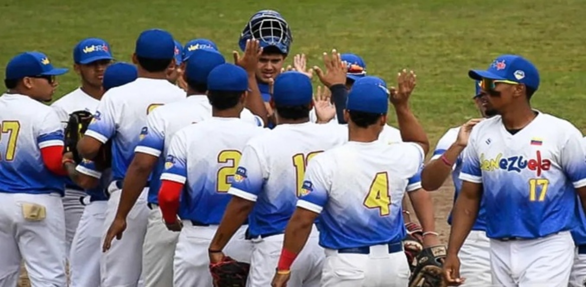 Venezuela y México igualan en el Panamericano de sóftbol U23