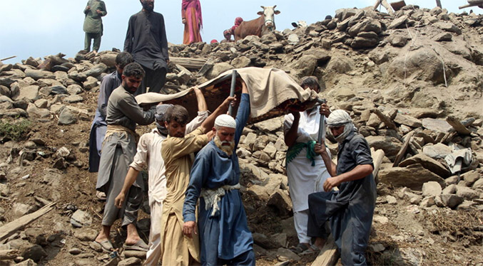 Suben a 1.457 los fallecidos por el terremoto en Afganistán
