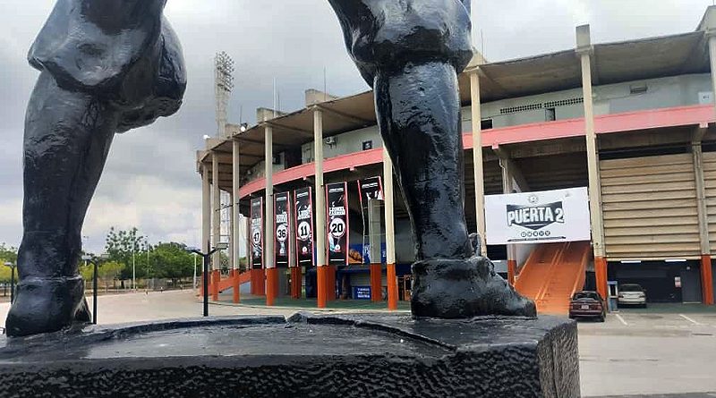 Arranca la emoción del béisbol en Maracaibo con Águilas enfrentando a Tiburones de La Guaira