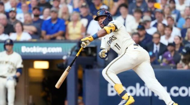 El zuliano Jackson Chourio lidera el triunfo de Cerveceros haciendo historia