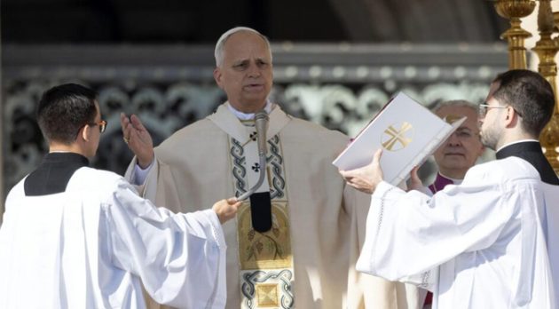 El Papa en la canonización: Los nuevos santos mantienen encendida “la lámpara de la fe”