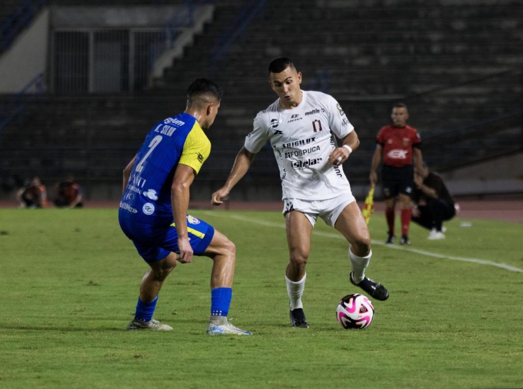 UCV y Carabobo empatan en el primer duelo de la final de la Liga Futve 2025