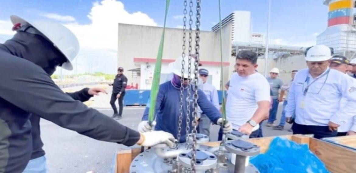 Inspeccionan avances de adecuaciones en plantas de generación del estado Zulia