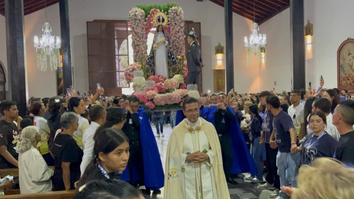 Trujillo conmemoró los 456 años de la Virgen de La Paz