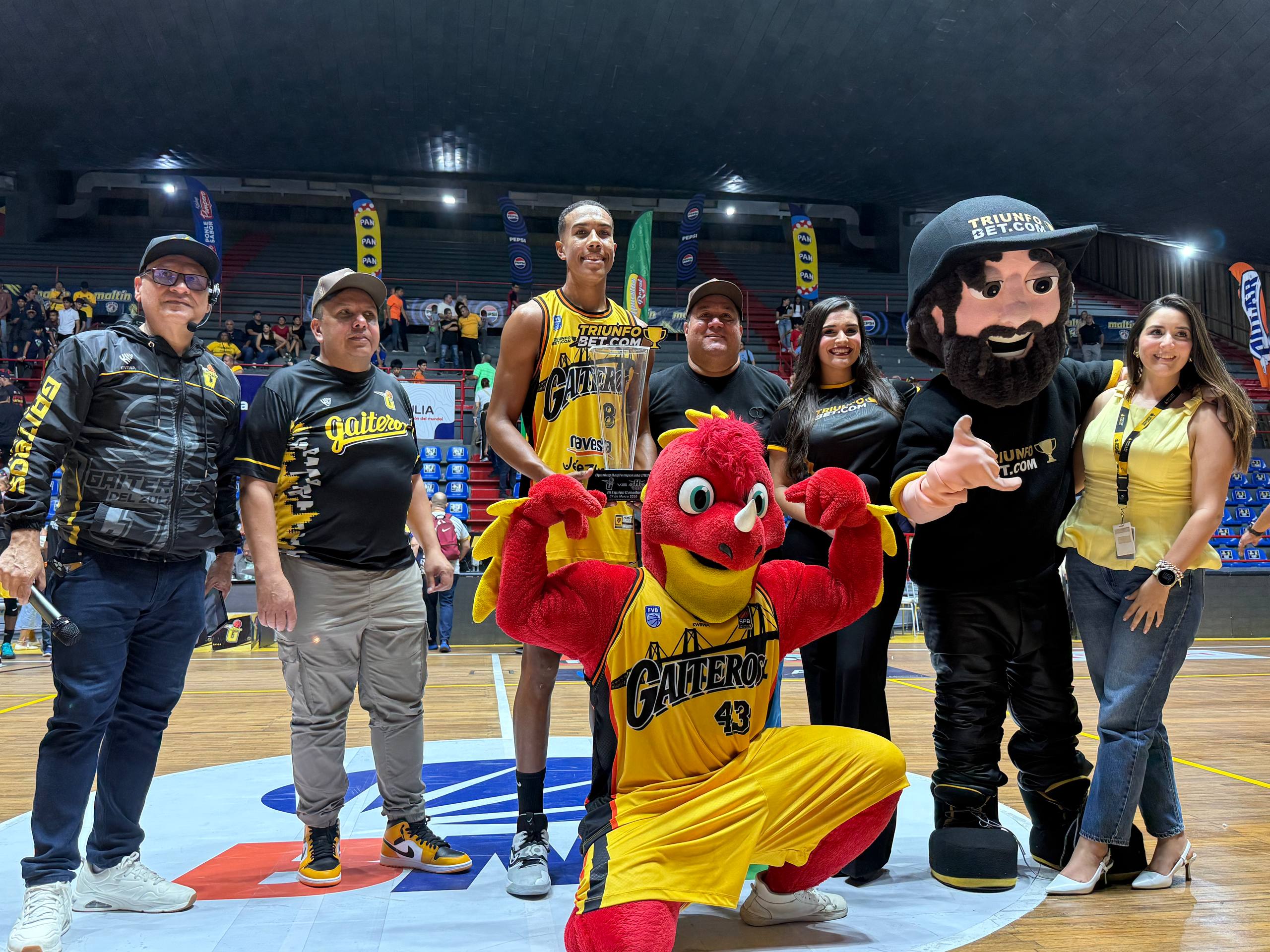 Gaiteros del Zulia inicia la defensa de su corona con triunfo 79-68 ...
