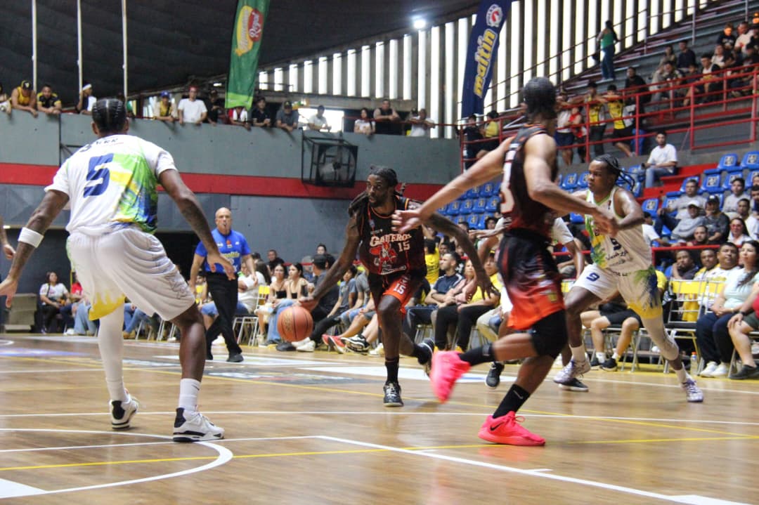 Andre Nation guía a Gaiteros del Zulia a su quinta victoria consecutiva en la SPB