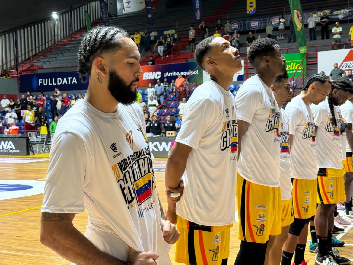 Gaiteros rinde homenaje a la selección campeona del Clásico Mundial de Béisbol