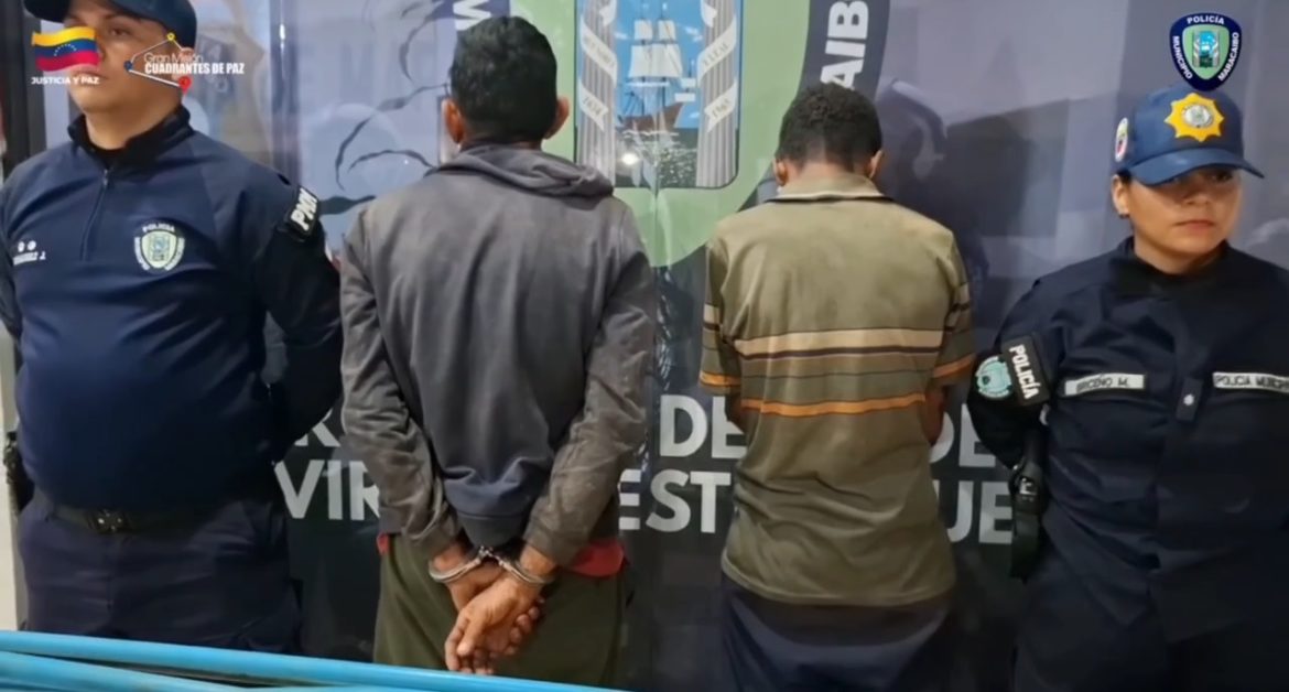 Extraen tuberías del Parque Ana María Campos y los captura Polimaracaibo