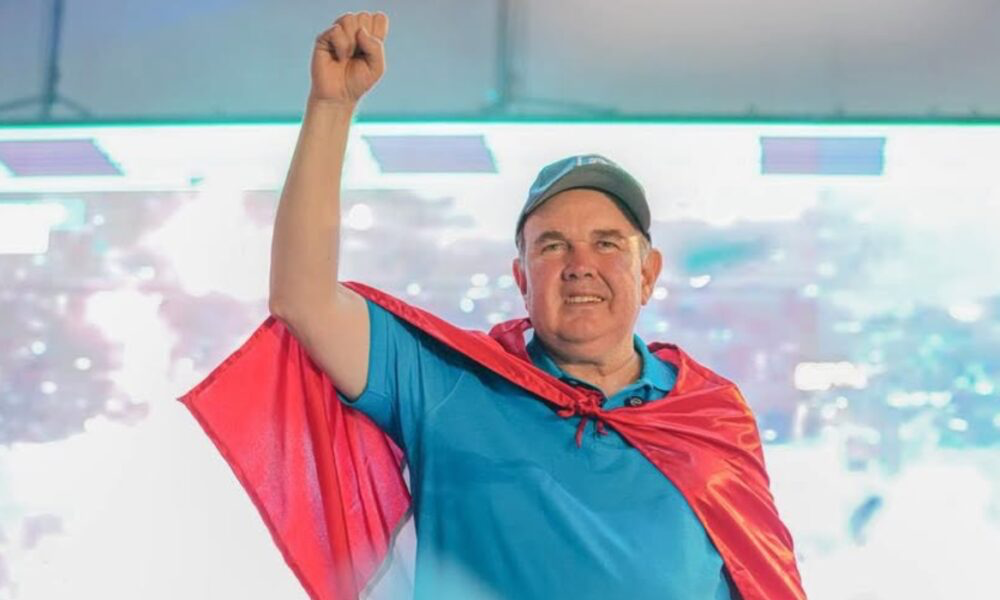 Candidato presidencial amenazó con expulsar a venezolanos ilegales del Perú