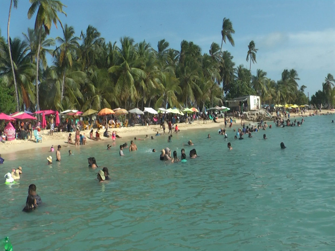 Mintur fija normas para visitar Morrocoy en Semana Santa