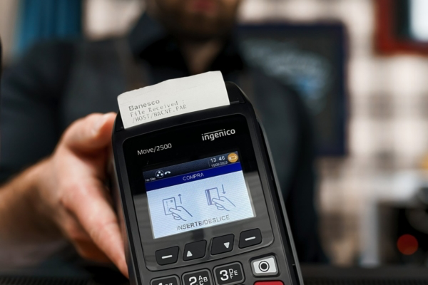 El 30% de las operaciones que pasan por puntos de ventas en el país se hacen con tecnología contacless