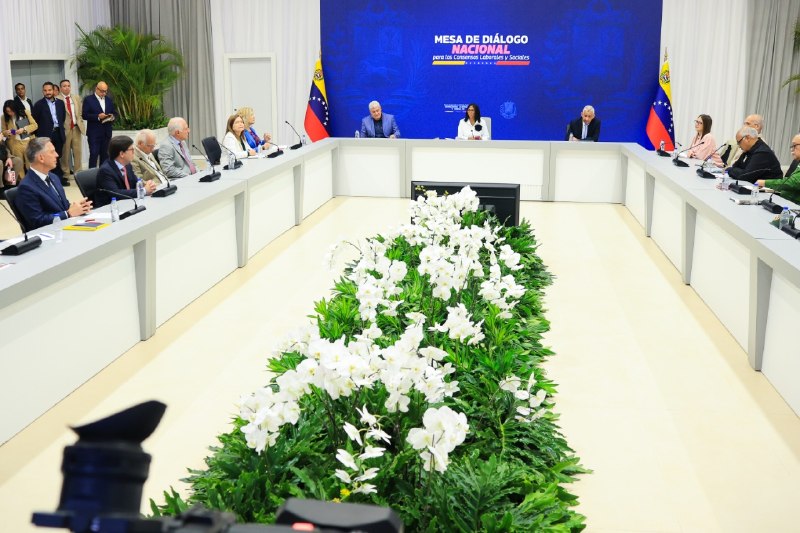 Declaran sesión permanente de diálogo laboral «hasta alcanzar consensos»