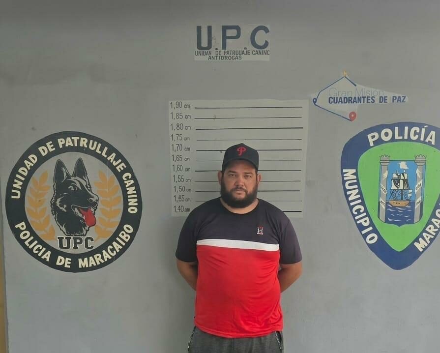 Detenido un hombre por golpear a su hijo porque «lo poncharon» en un juego de béisbol de la Pequeña Liga Coquivacoa