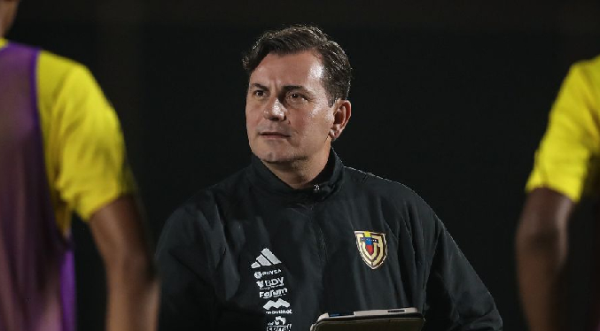 Jhonny Ferreira anuncia que deja la selección Sub-17 de Venezuela