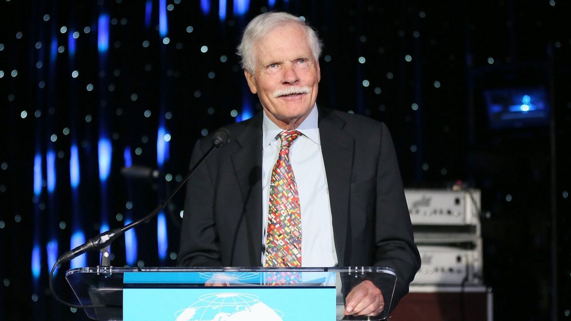Ted Turner, fundador de CNN, muere a los 87 años