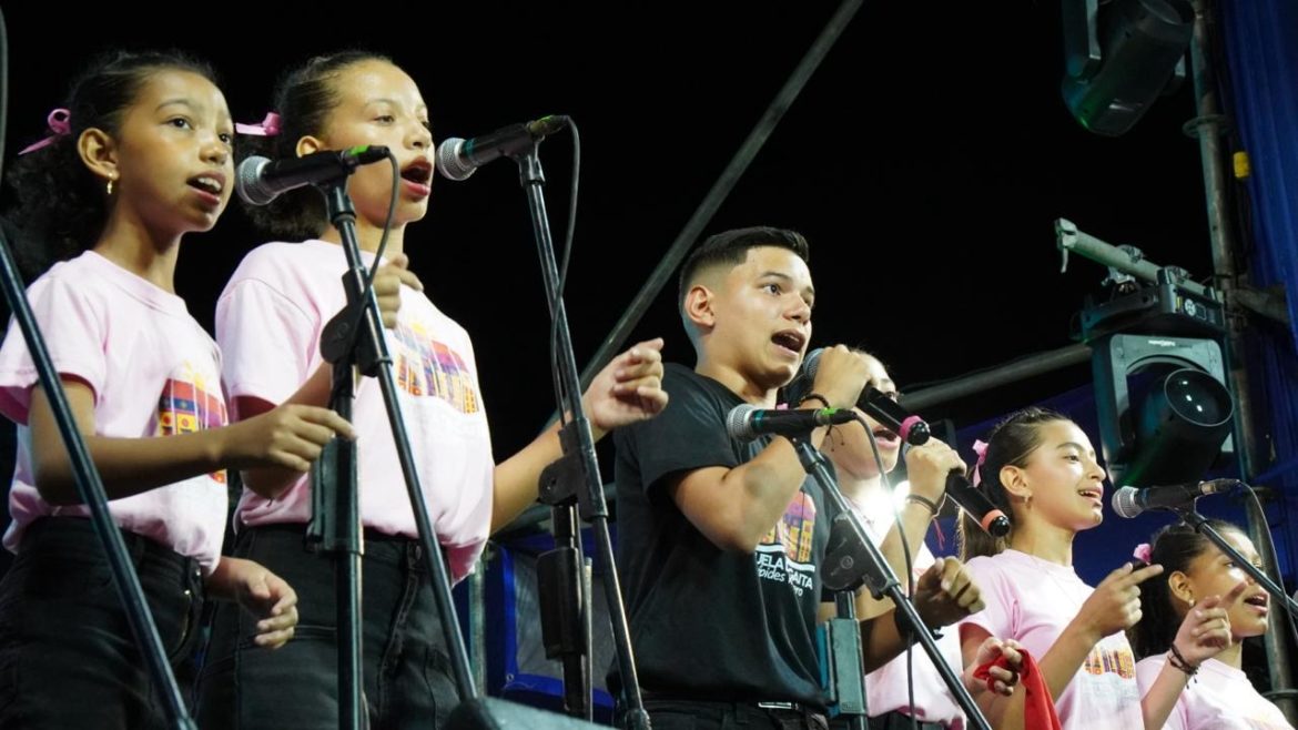 ¡SANTA LUCÍA Y LOS HATICOS SE VISTIERON DE FIESTA! El II Festival Nacional de Gaitas fue todo un éxito