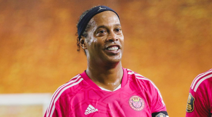 Ronaldinho regresa a Venezuela