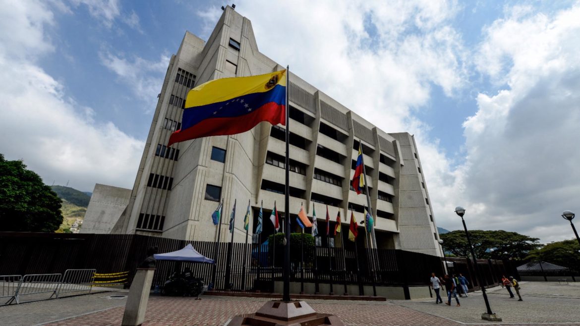 Asamblea Nacional registra 100 aspirantes para renovar cargos judiciales